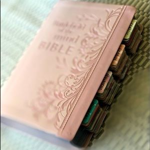 Battle of the mind bible, Joyce Meyer